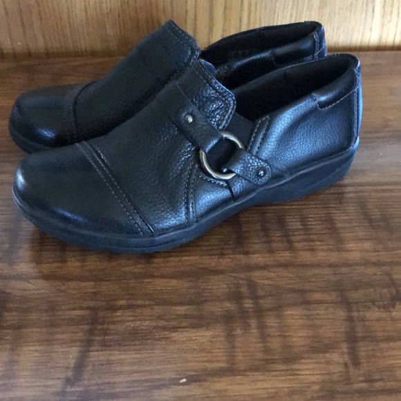 NWT Clark’s shoes. - Picture 2 of 10